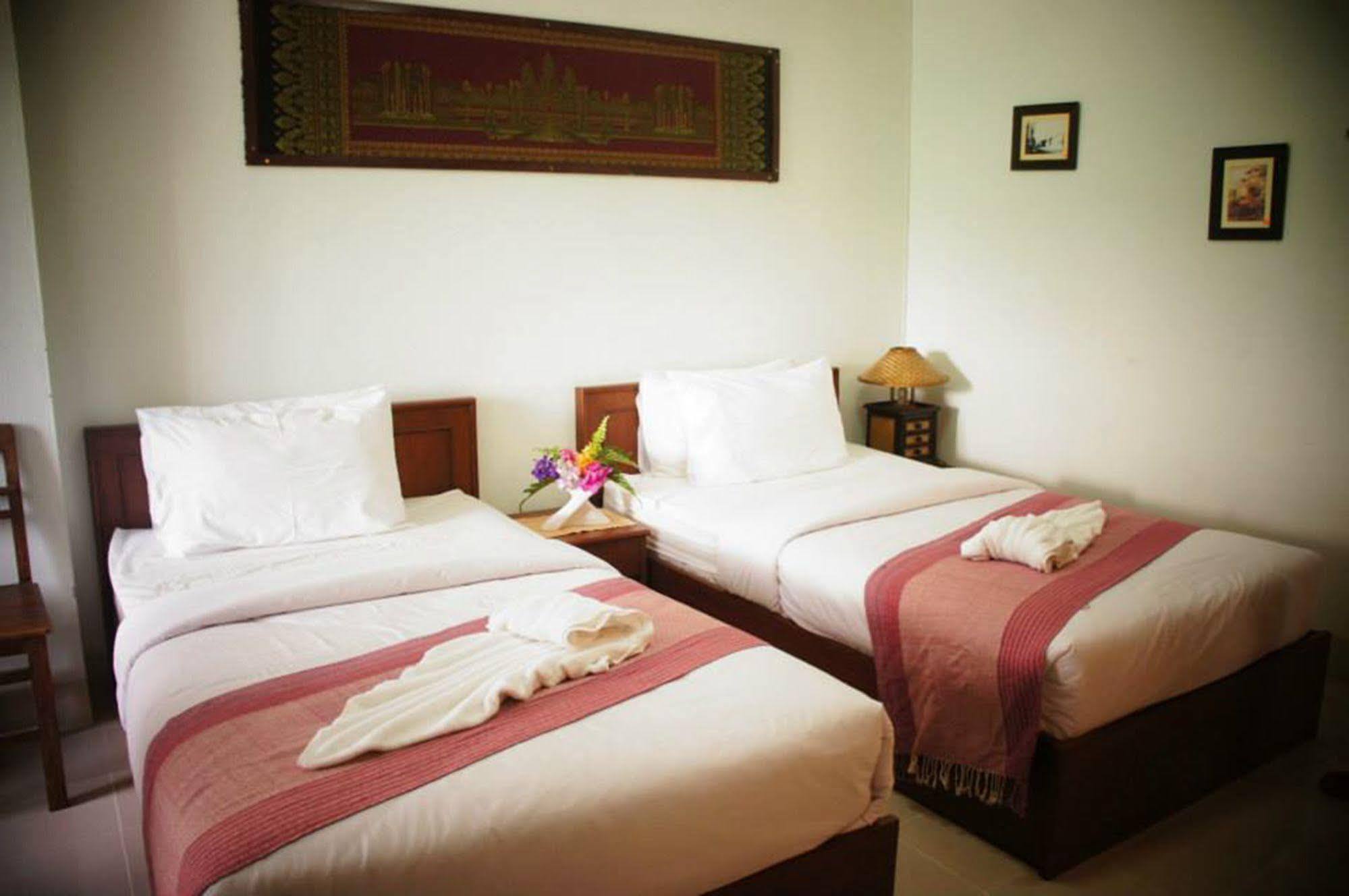 Vipa House Hotel Chiang Mai Exterior foto