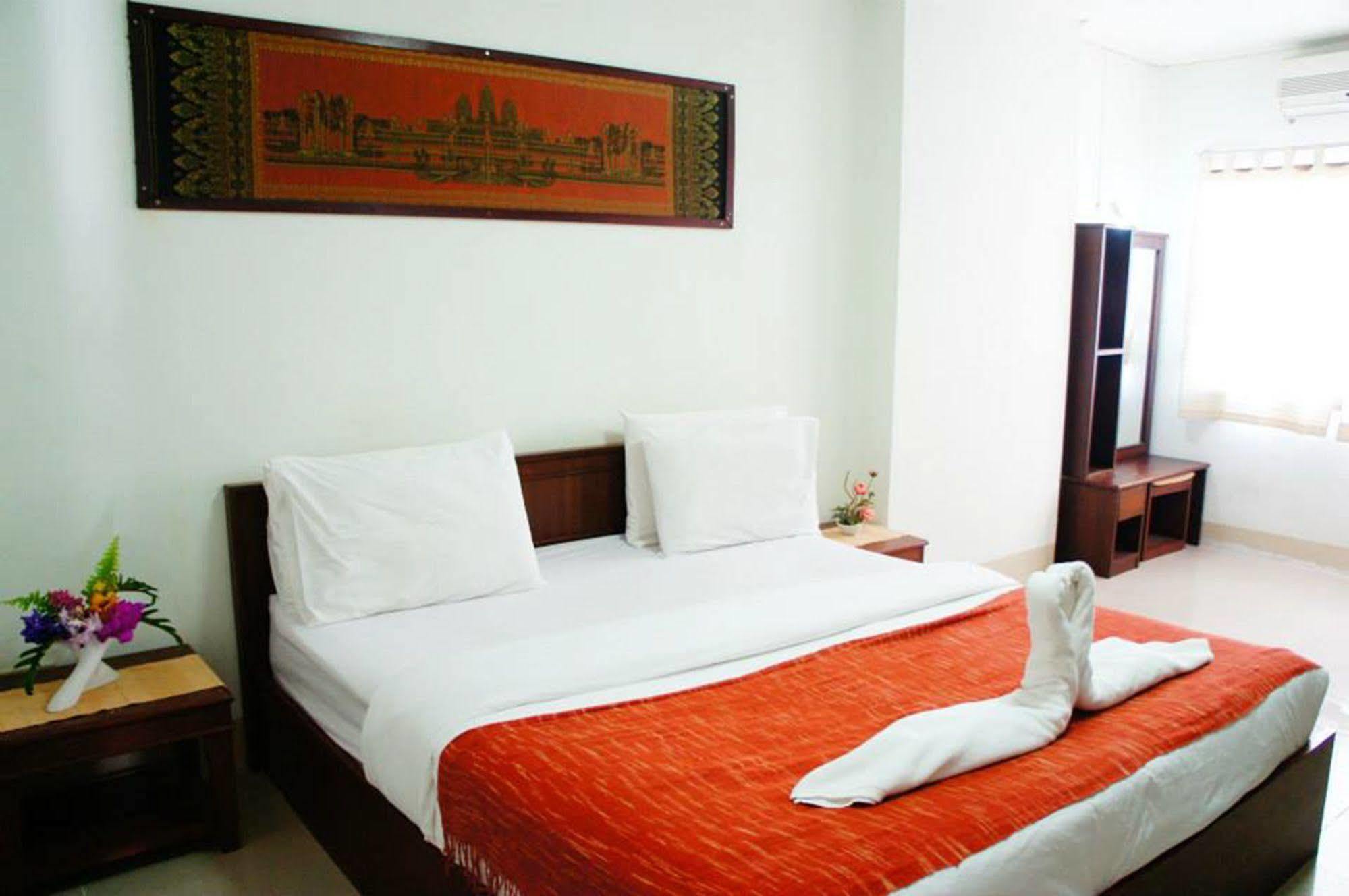 Vipa House Hotel Chiang Mai Exterior foto