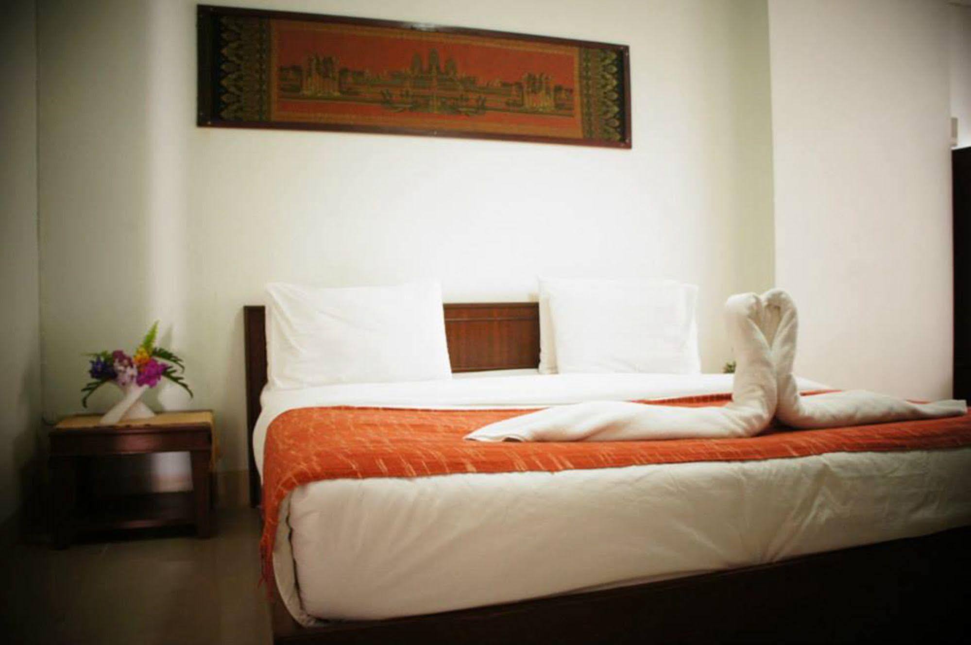 Vipa House Hotel Chiang Mai Exterior foto
